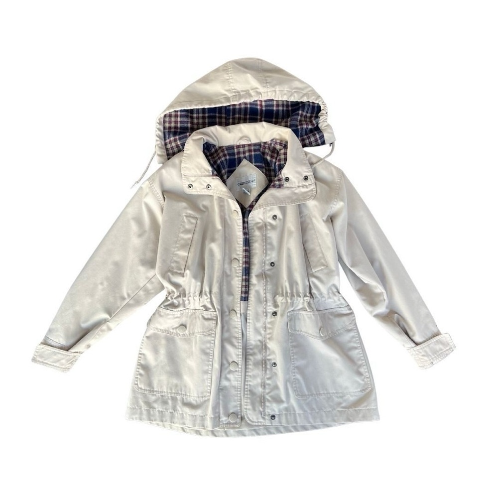 [SOLD] Cabin Creek White Raincoat with Plaid Hood